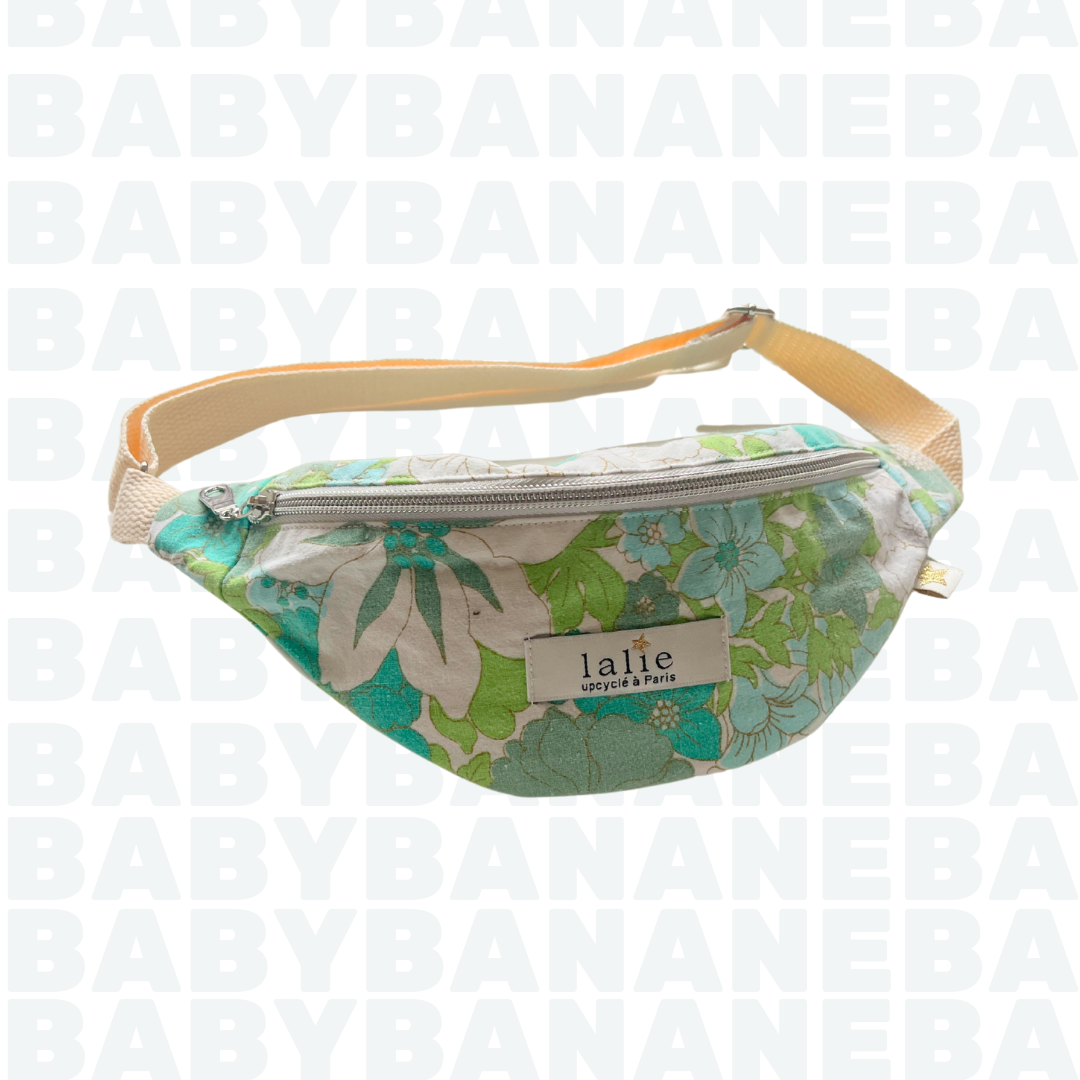 Banane_enfant_rayures_fleuri_turquoise_devant_lalieparis_upcycling_afe22c8e