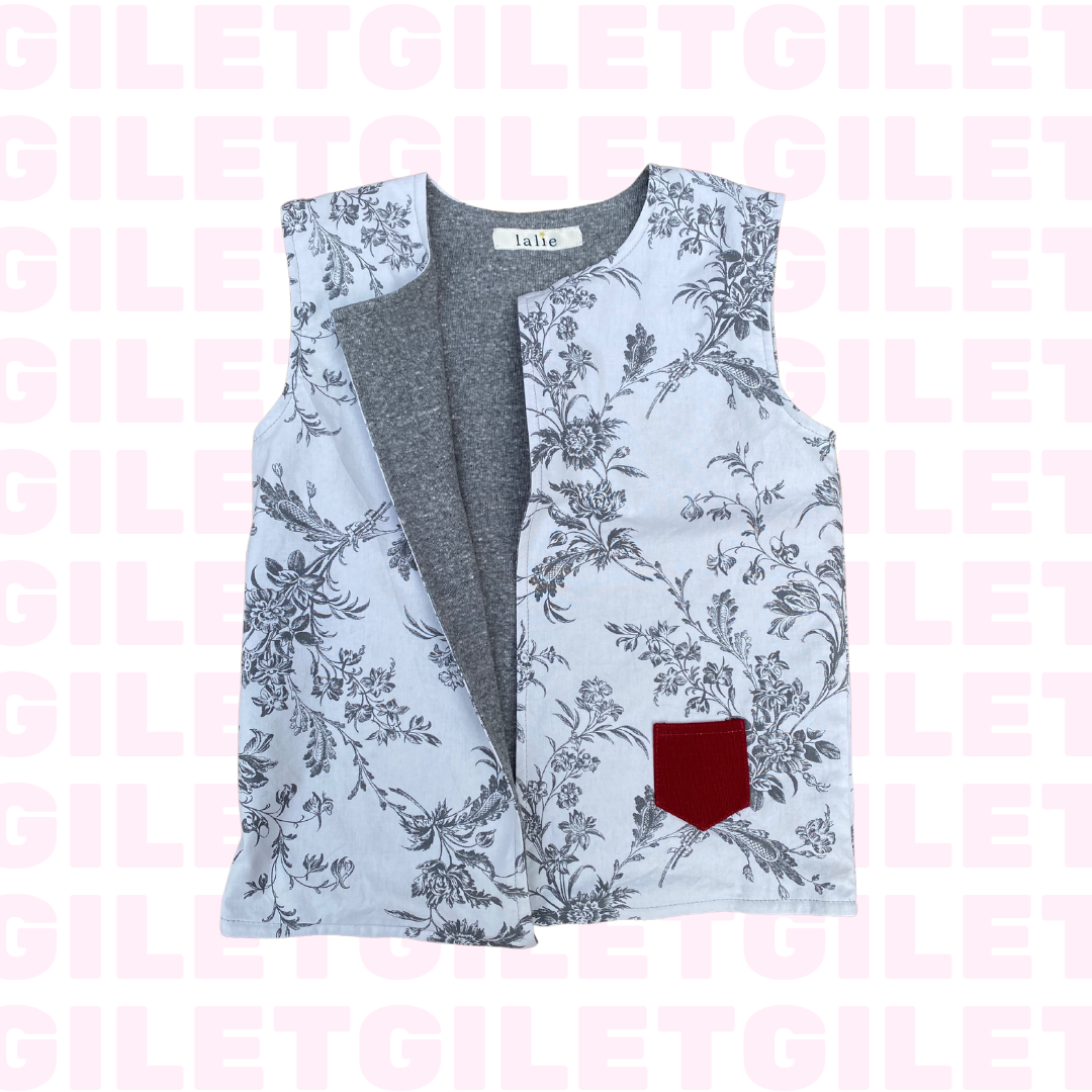 GILET_fleurs_gris_ouvert_enfant_lalieparis_upcycling