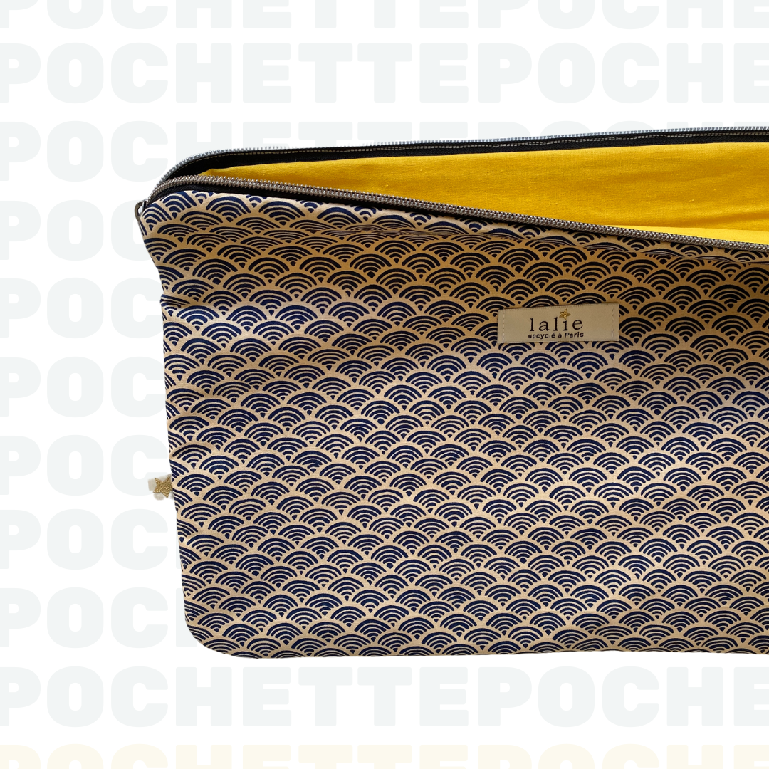 Pochette d'ordinateur écailles