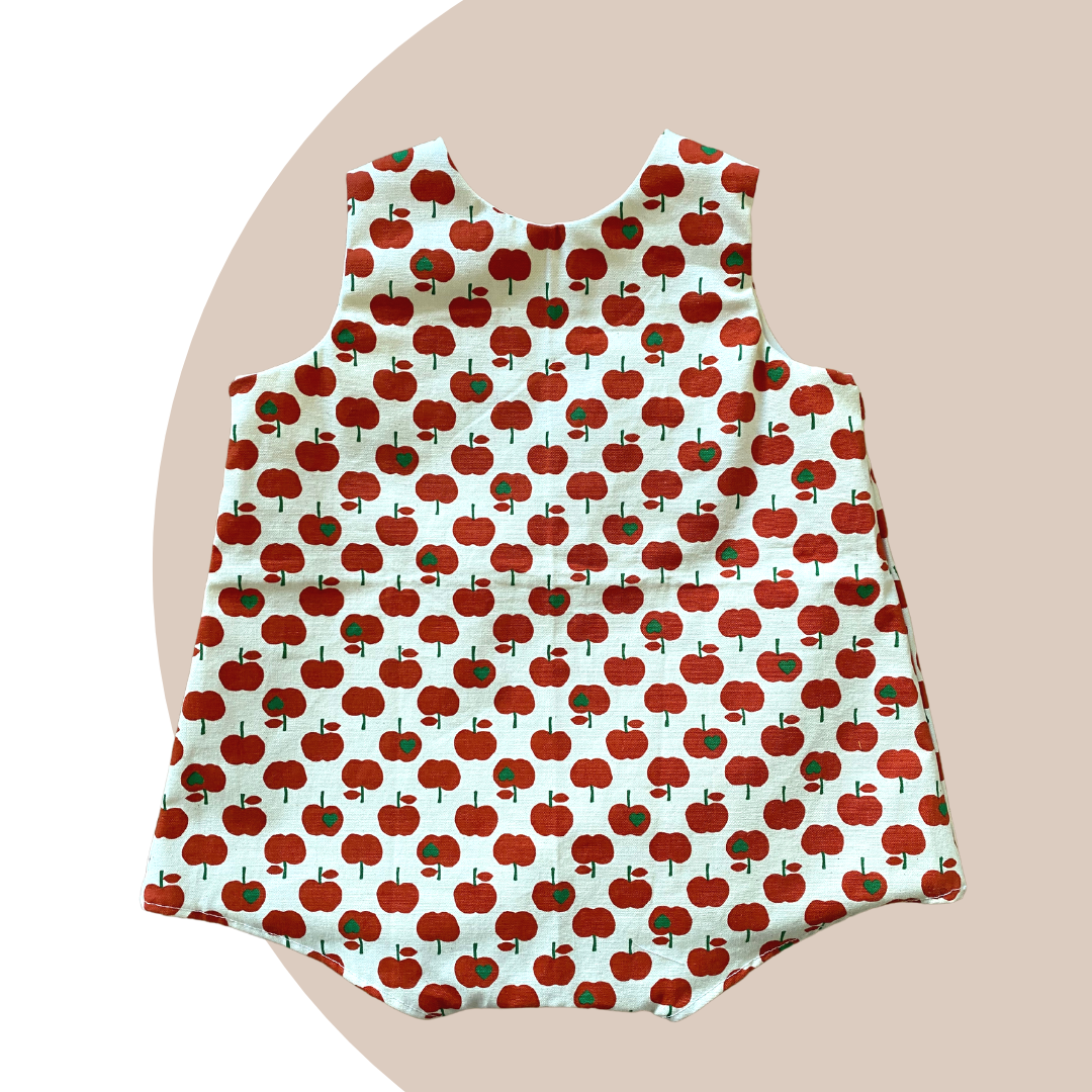 Barboteuse motifs pommes - 6 mois - upcycling - Lalie Paris