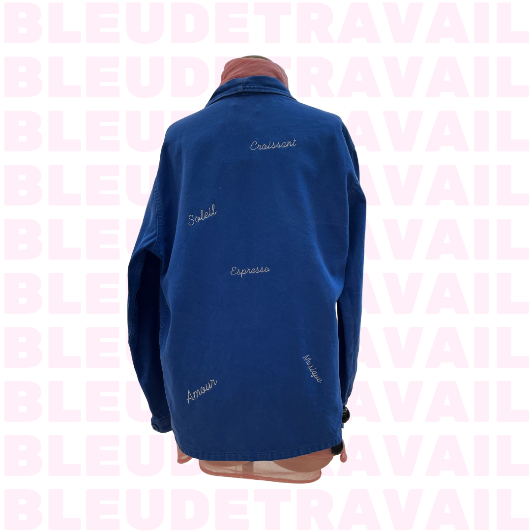 Bleu-club_adulte_broderie_dos_lalieparis_upcycling_c4bad52b-c06e-4312-baf9-3d03f8b83dc5