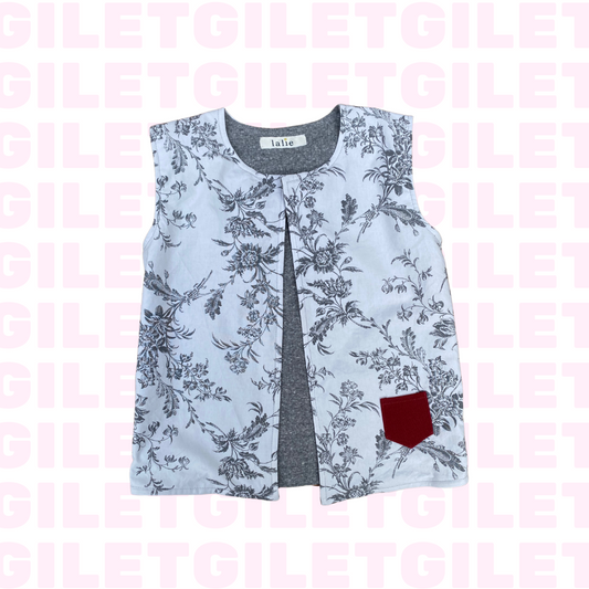 GILET_fleurs_gris_devant_enfant_lalieparis_upcycling